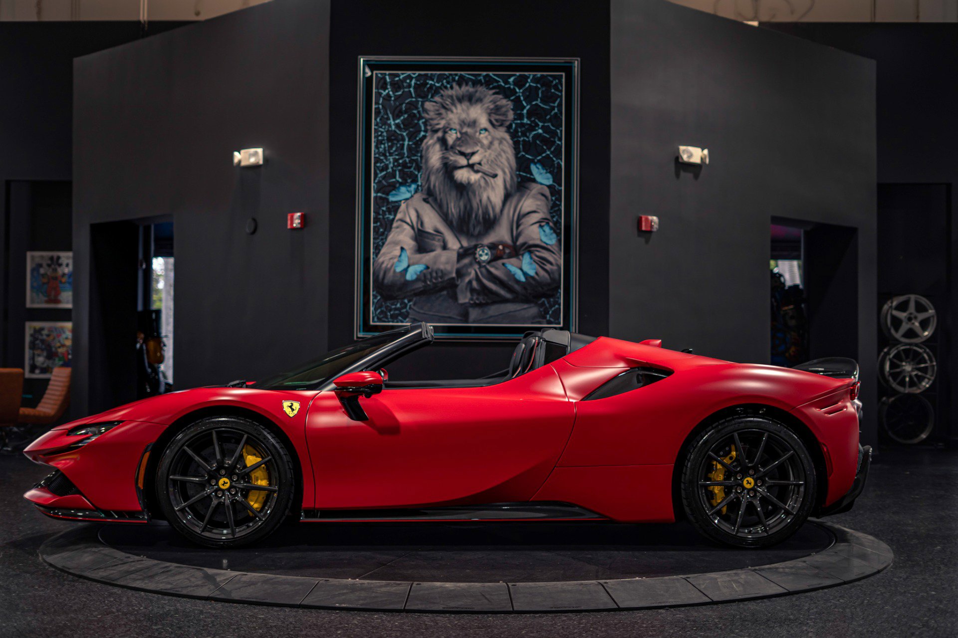 Used 2024 Ferrari SF90 Spider AWD/4WD image 45