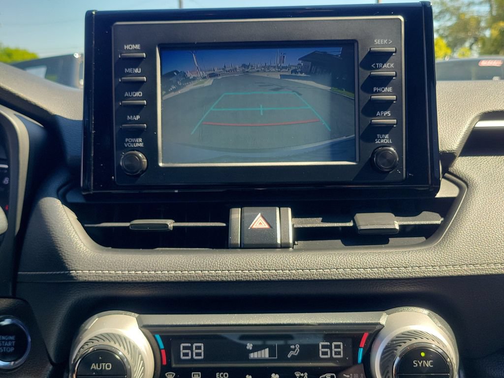 Used 2019 Toyota RAV4 XLE w/ Convenience Package FWD image 31