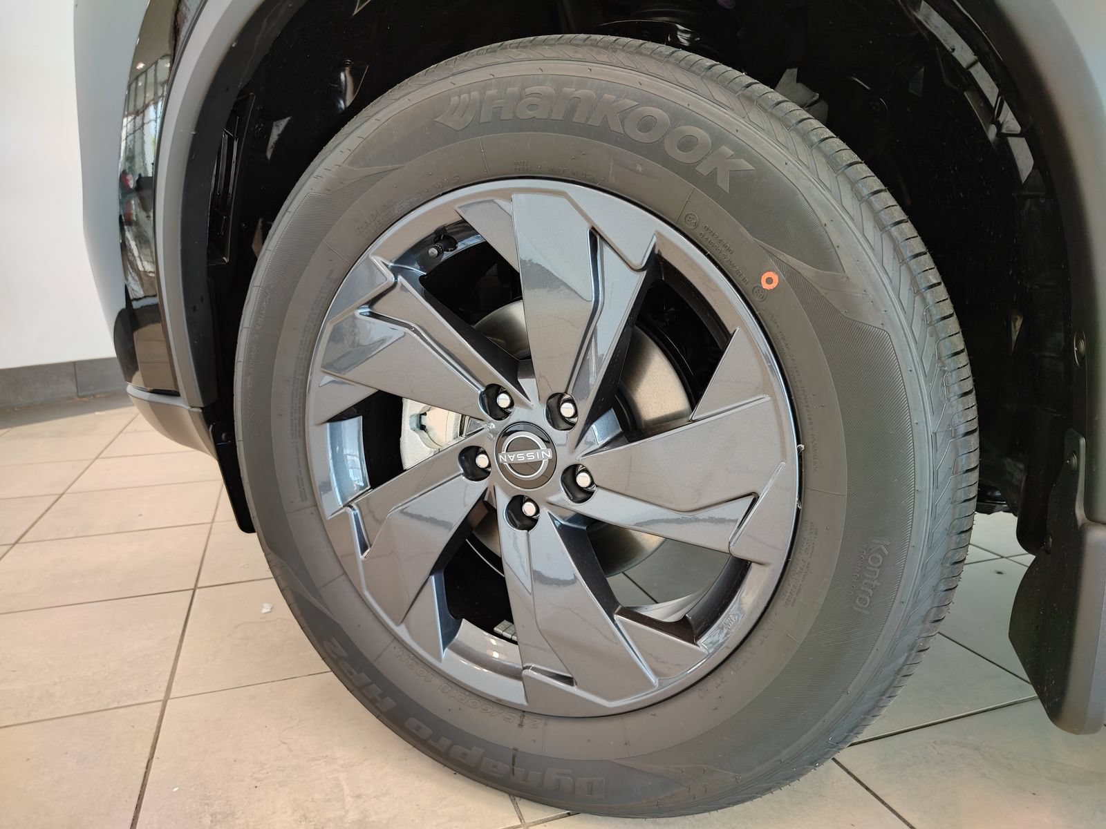 New 2026 Nissan Rogue SV AWD/4WD image 9