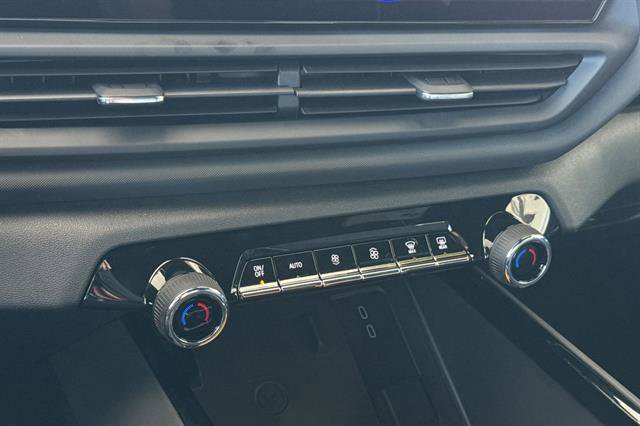 New 2026 Chevrolet Silverado EV LT image 22