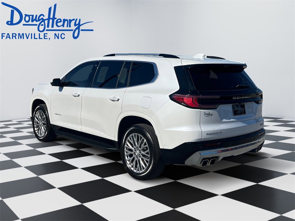 Used 2025 GMC Acadia Denali w/ Super Cruise Package image 3