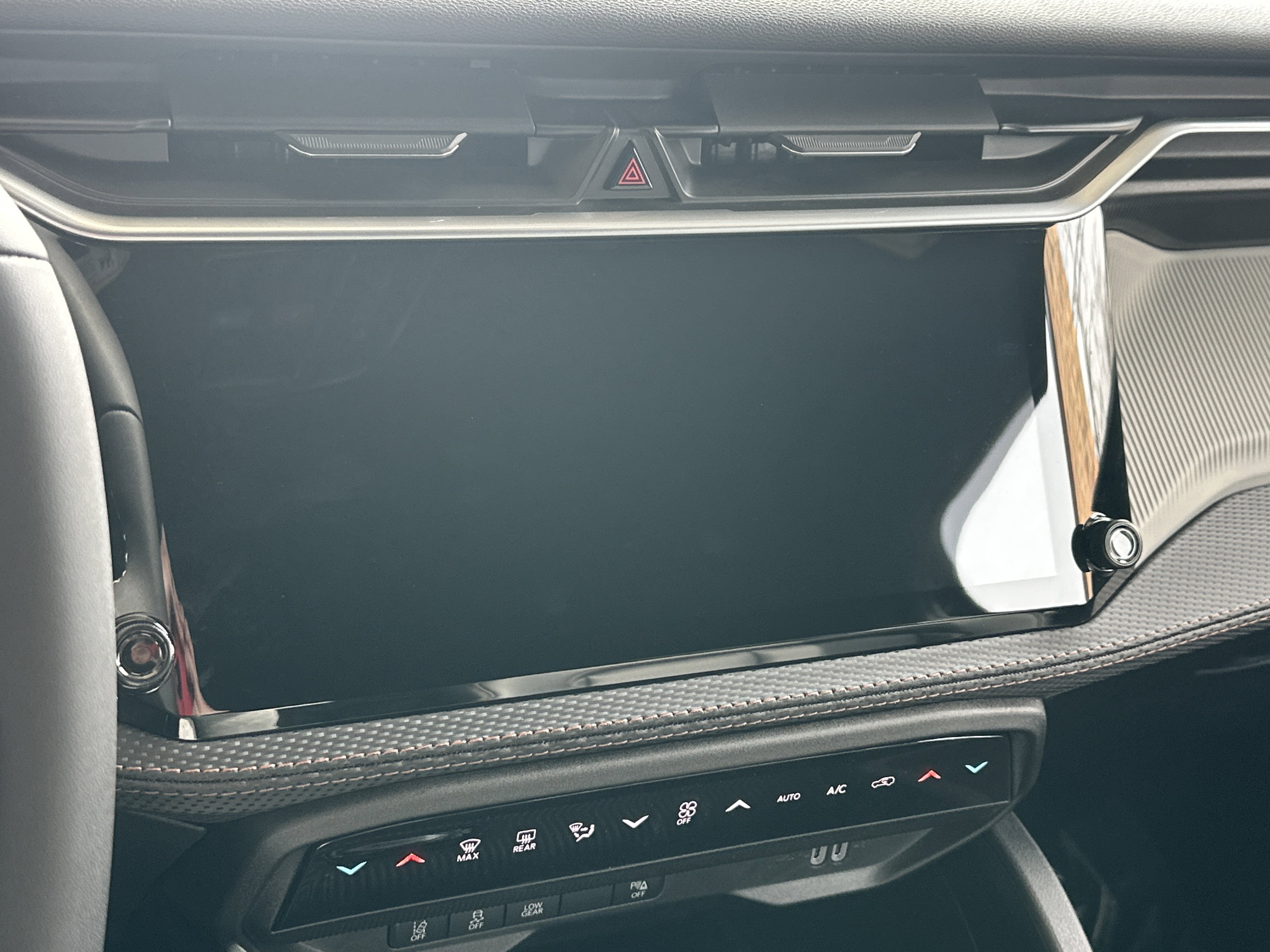 New 2026 Jeep Cherokee Limited image 6