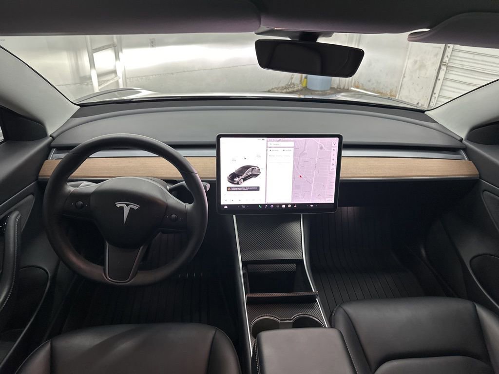 Used 2020 Tesla Model 3 Long Range image 18