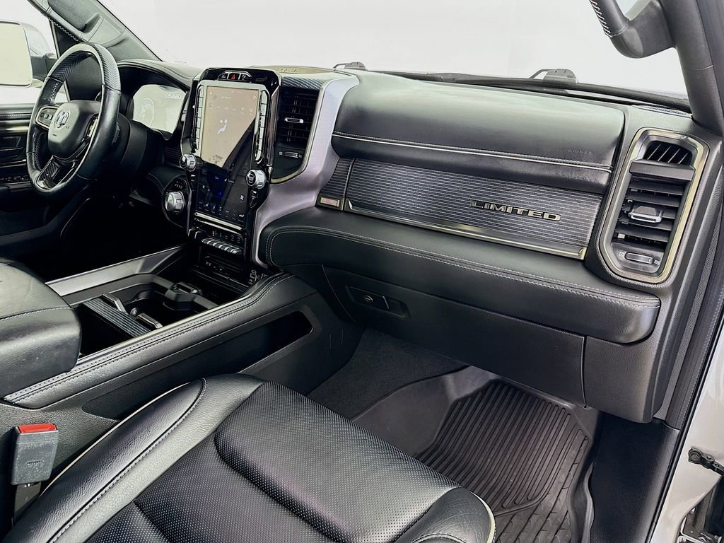 Used 2019 RAM 1500 Limited w/ Advanced Safety Group AWD/4WD image 33