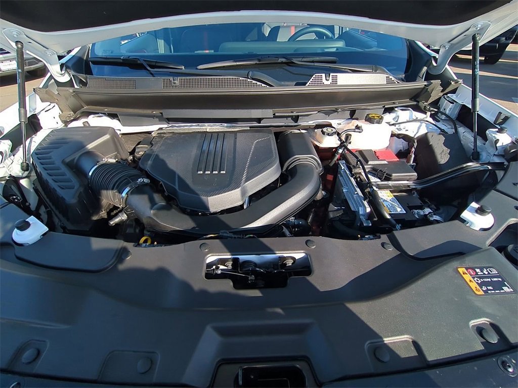 Used 2025 Chevrolet Traverse RS w/ LPO, Floor Liner Package image 30