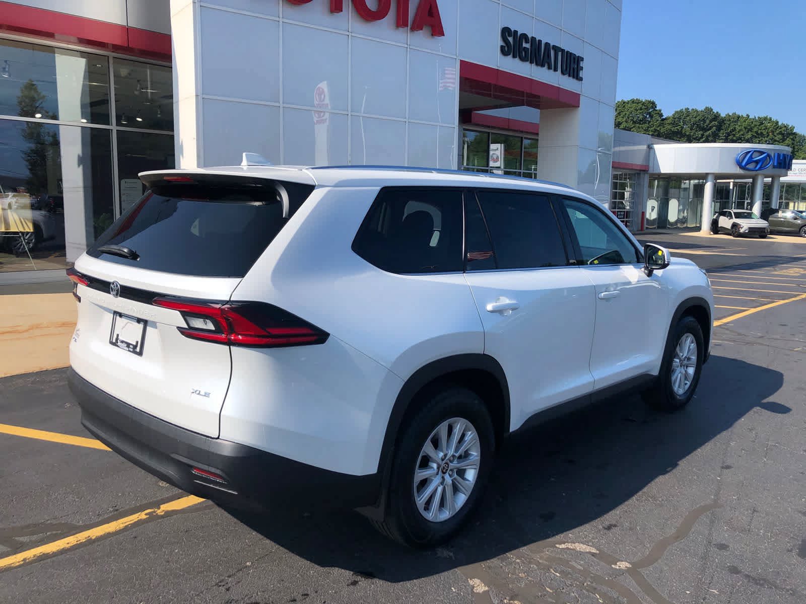 New 2026 Toyota Grand Highlander AWD image 4
