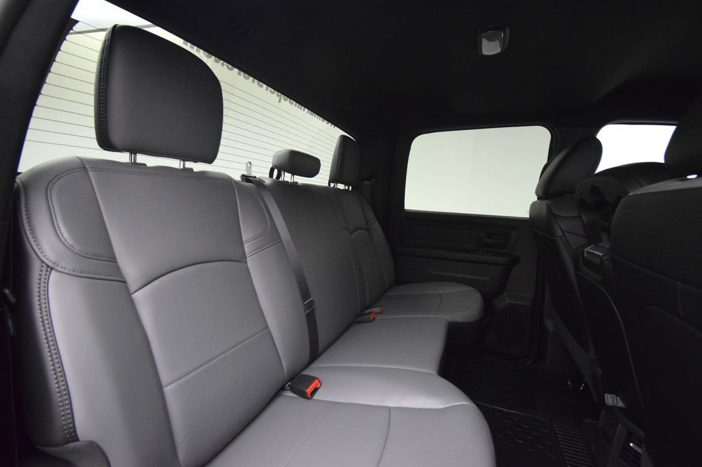 New 2026 RAM 5500 Tradesman AWD/4WD image 17