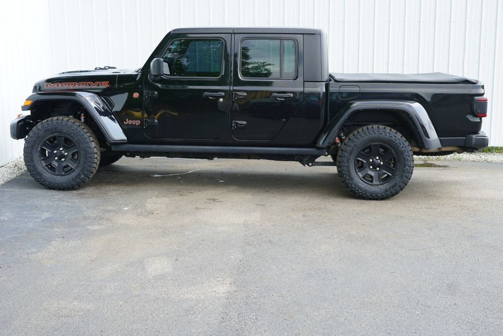Used 2022 Jeep Gladiator Mojave w/ LED Lighting Group AWD/4WD image 3