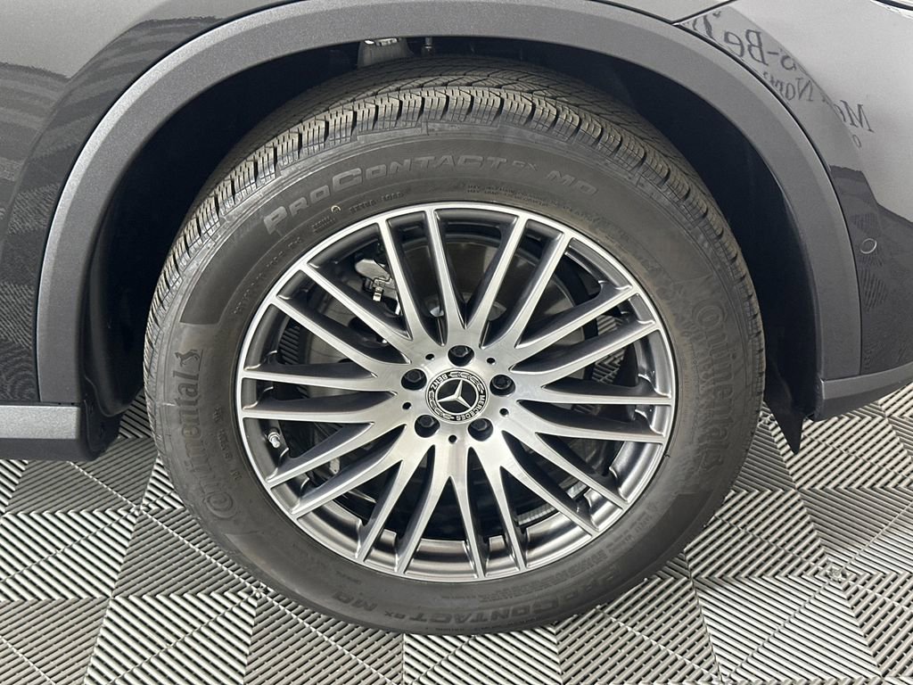 Certified 2026 Mercedes-Benz GLC 300 image 13