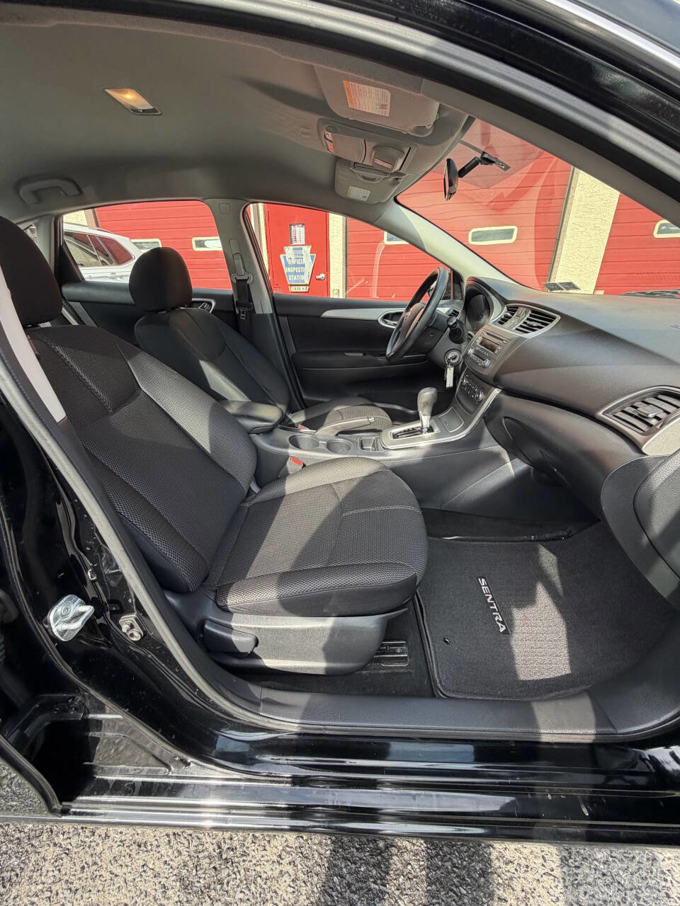 Used 2013 Nissan Sentra S image 27