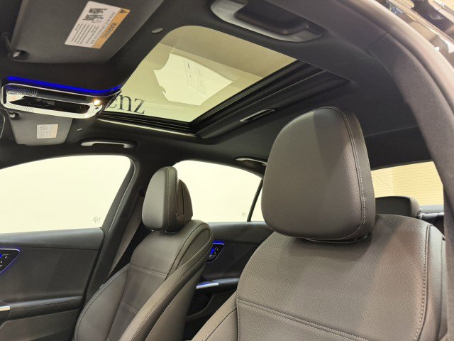 Used 2024 Mercedes-Benz C 300 4MATIC Sedan image 21