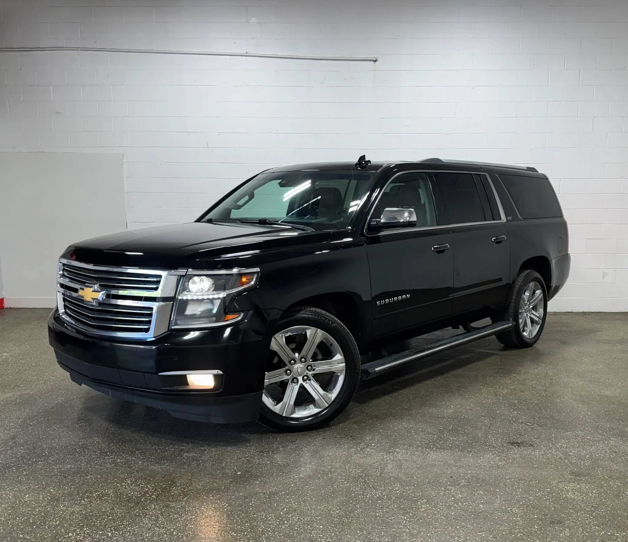 Used 2016 Chevrolet Suburban LTZ AWD/4WD image 7