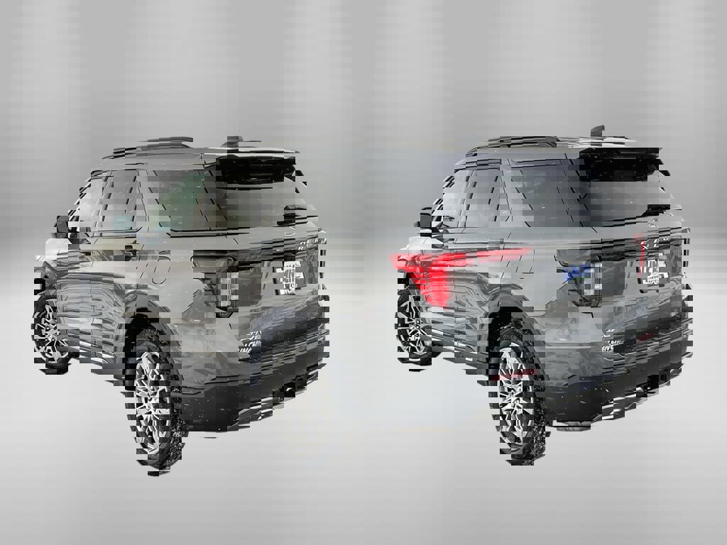 Certified 2025 Ford Explorer Active w/ Active Comfort Package image 44