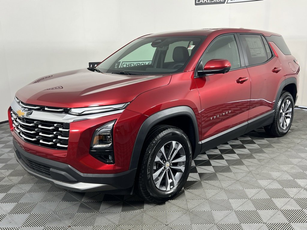 New 2026 Chevrolet Equinox LT w/ Convenience Package II image 2