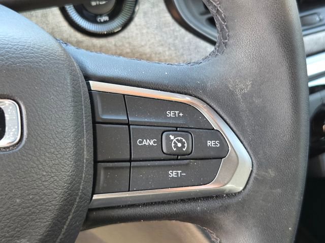 Used 2024 Jeep Compass Latitude image 11