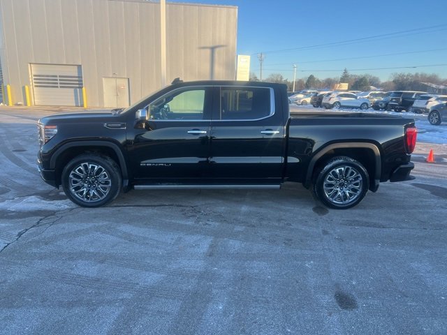 Used 2025 GMC Sierra 1500 Denali Ultimate image 7