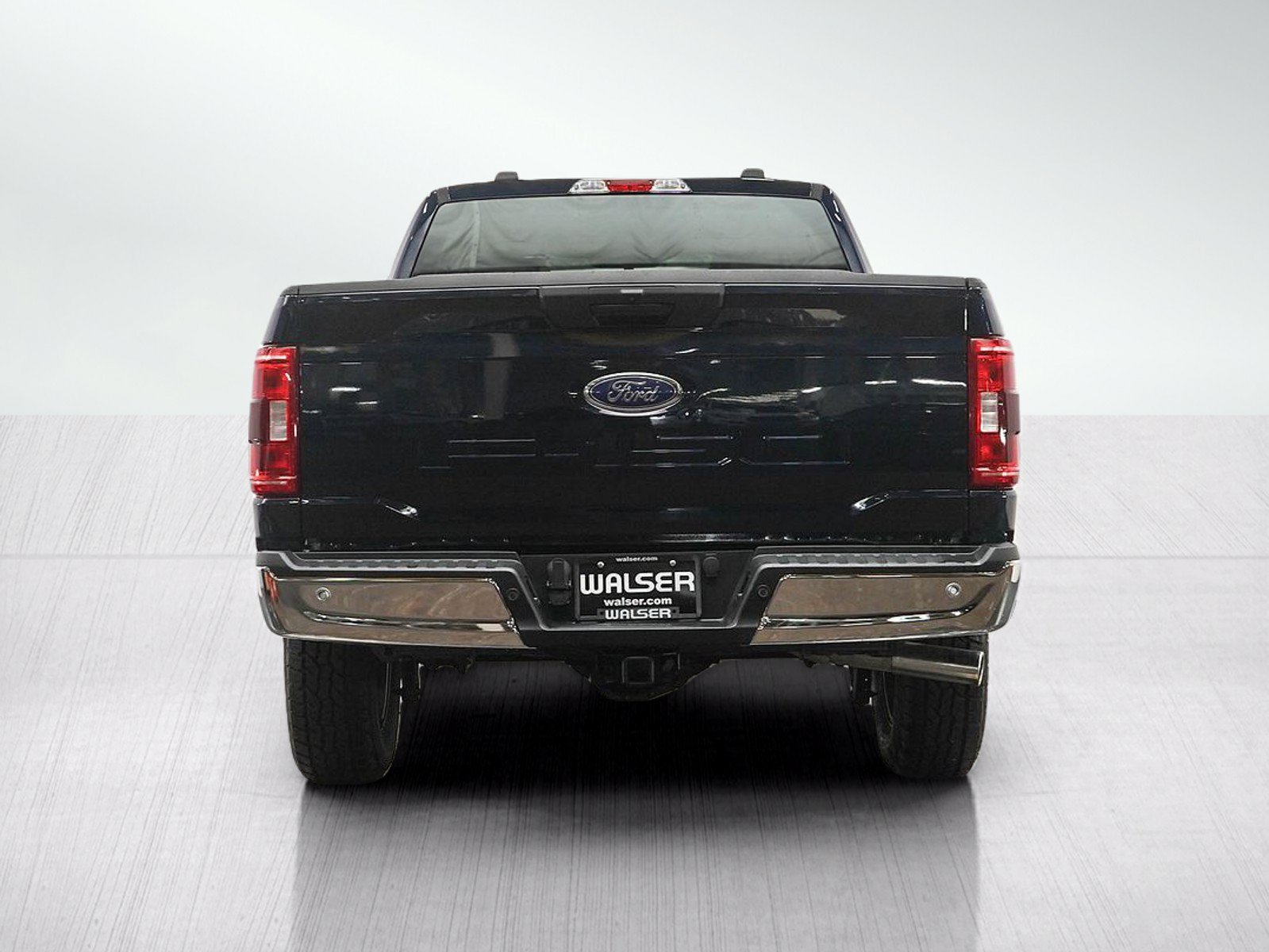 Used 2022 Ford F150 XLT w/ XTR Package AWD/4WD image 4
