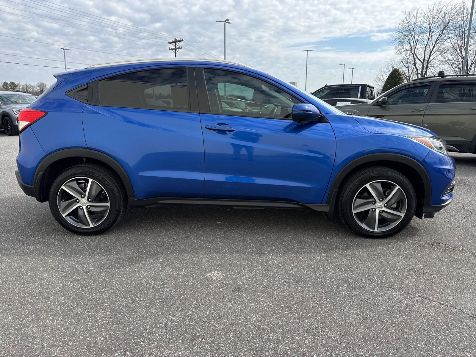 Used 2021 Honda HR-V EX image 8