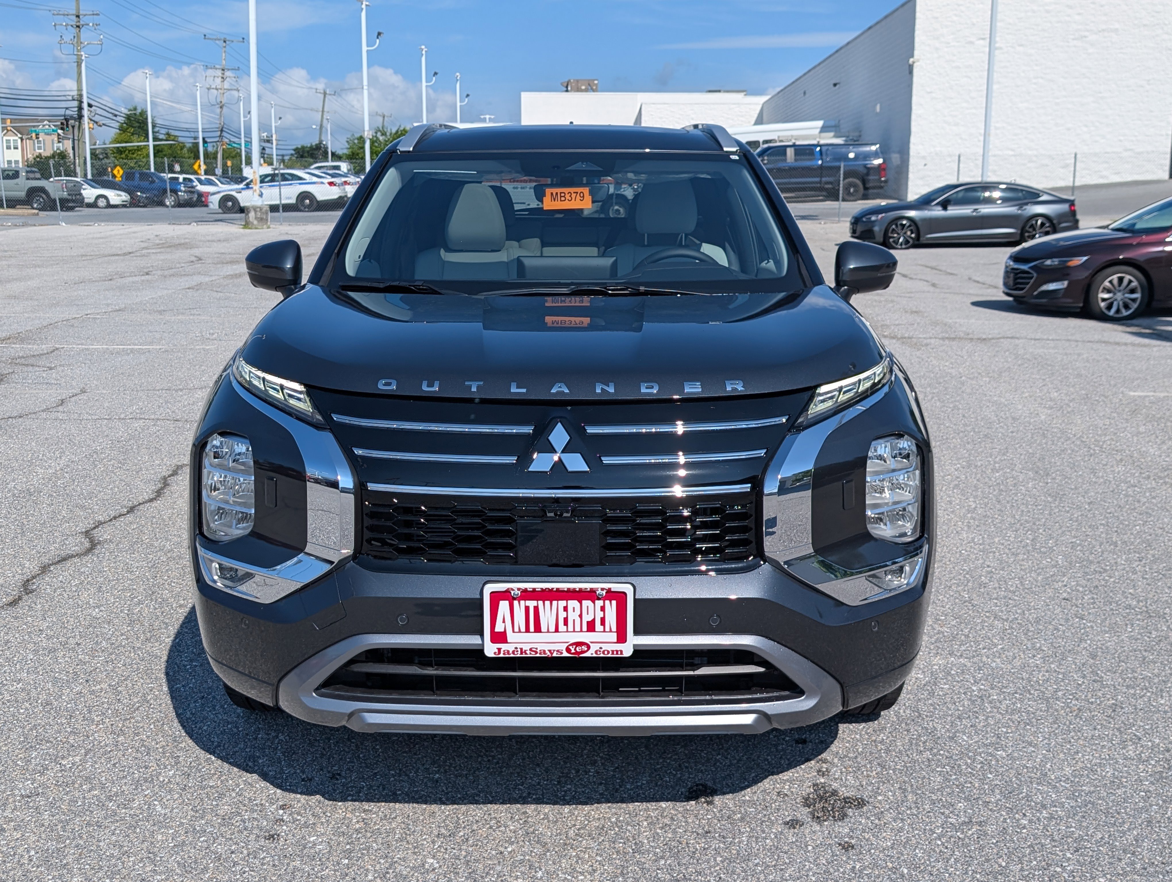 New 2025 Mitsubishi Outlander SEL image 8