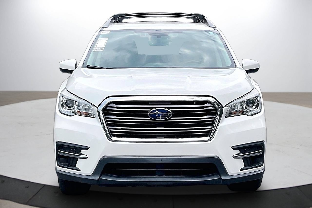 Used 2020 Subaru Ascent Premium w/ Convenience Package AWD/4WD image 3