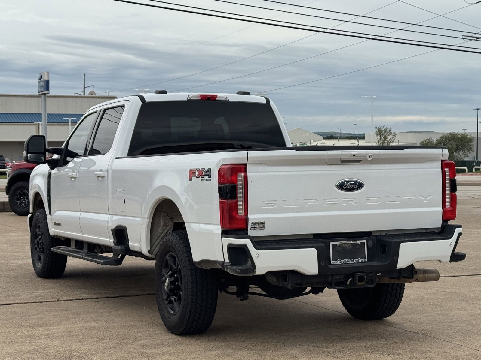 Used 2024 Ford F350 XLT w/ XLT Premium Package AWD/4WD image 6
