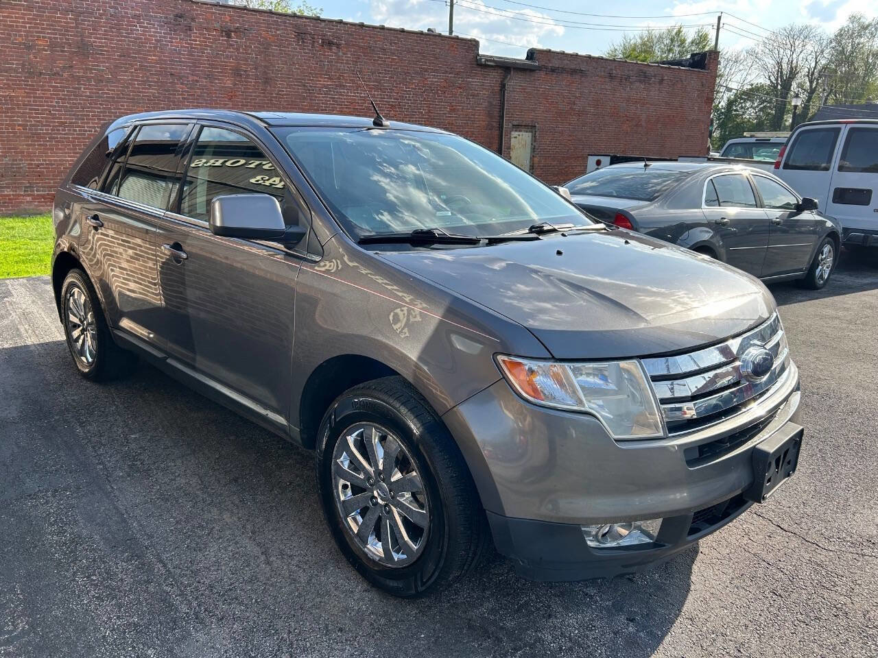 Used 2010 Ford Edge Limited AWD/4WD image 6