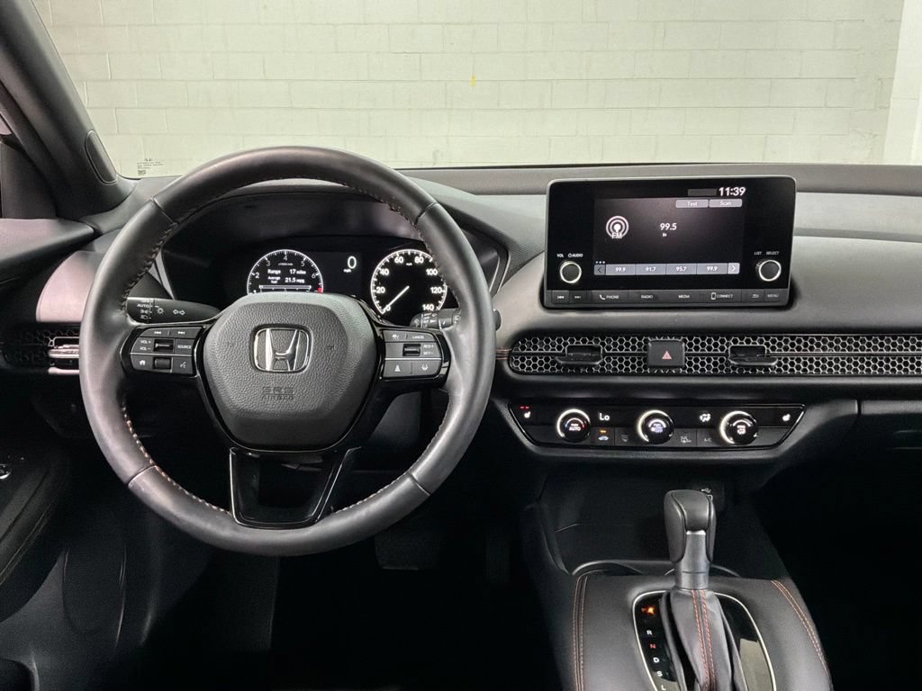 Used 2025 Honda HR-V Sport image 8