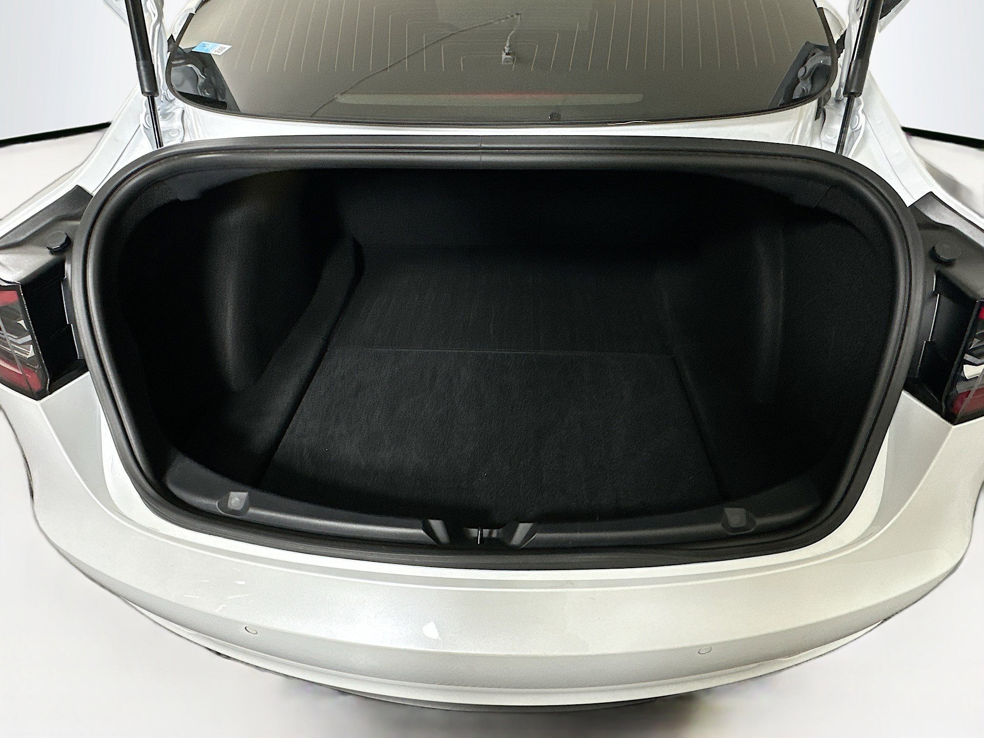 Used 2019 Tesla Model 3 Standard Range Plus RWD image 27