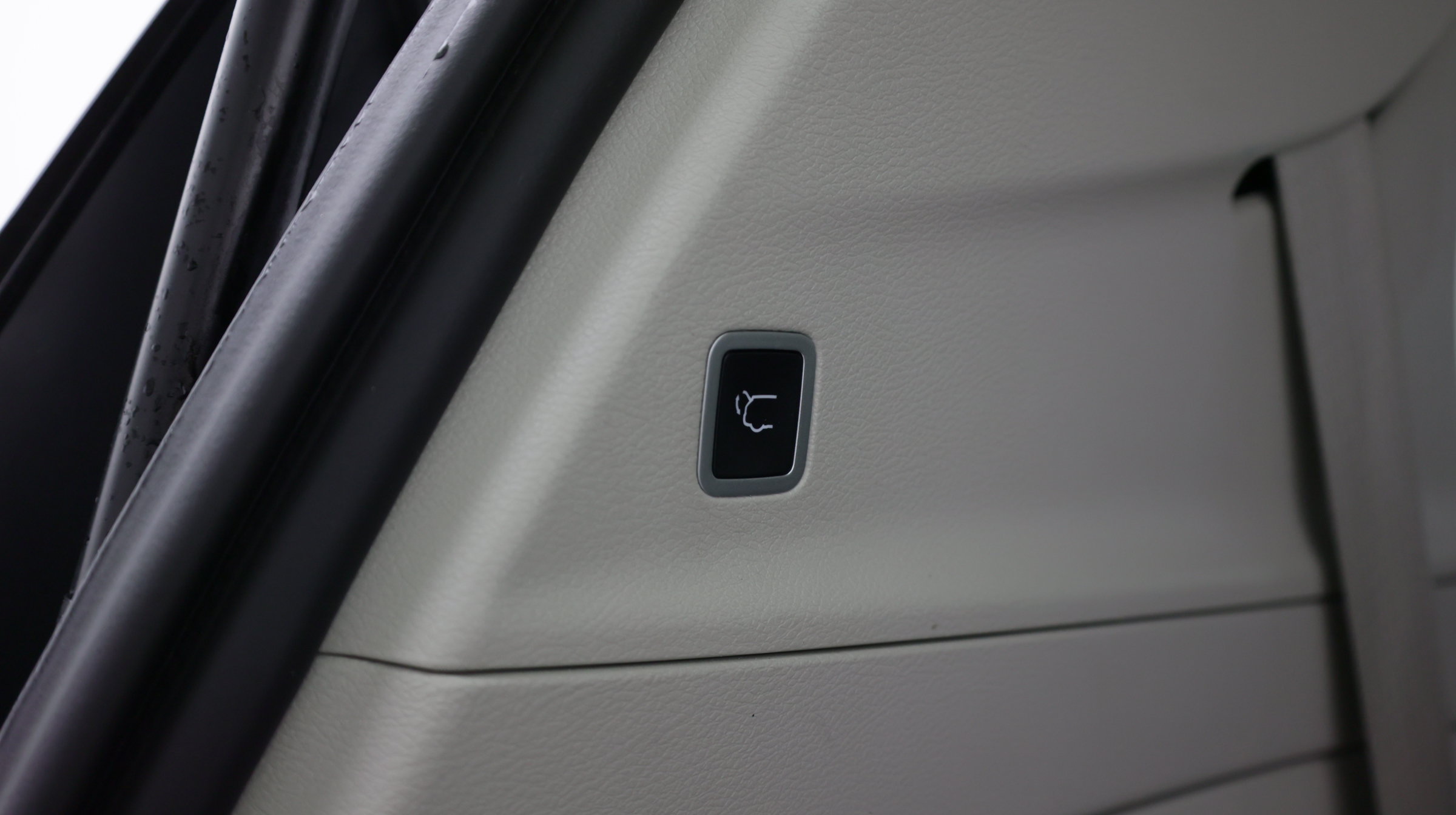 Used 2023 Chrysler Pacifica Touring-L FWD image 37