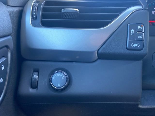 Used 2018 Chevrolet Tahoe LT image 21