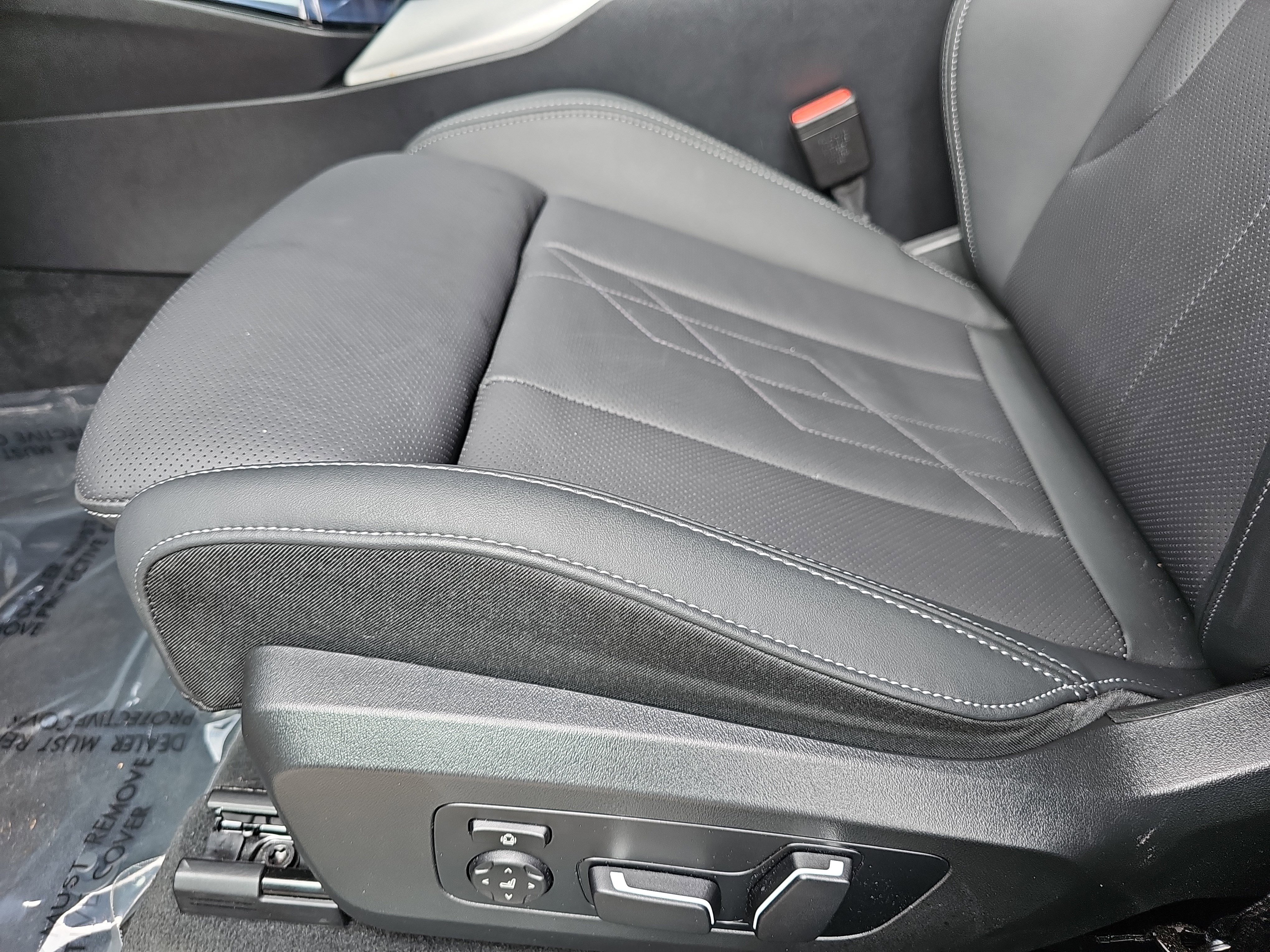 Certified 2025 BMW X3 M50 image 31