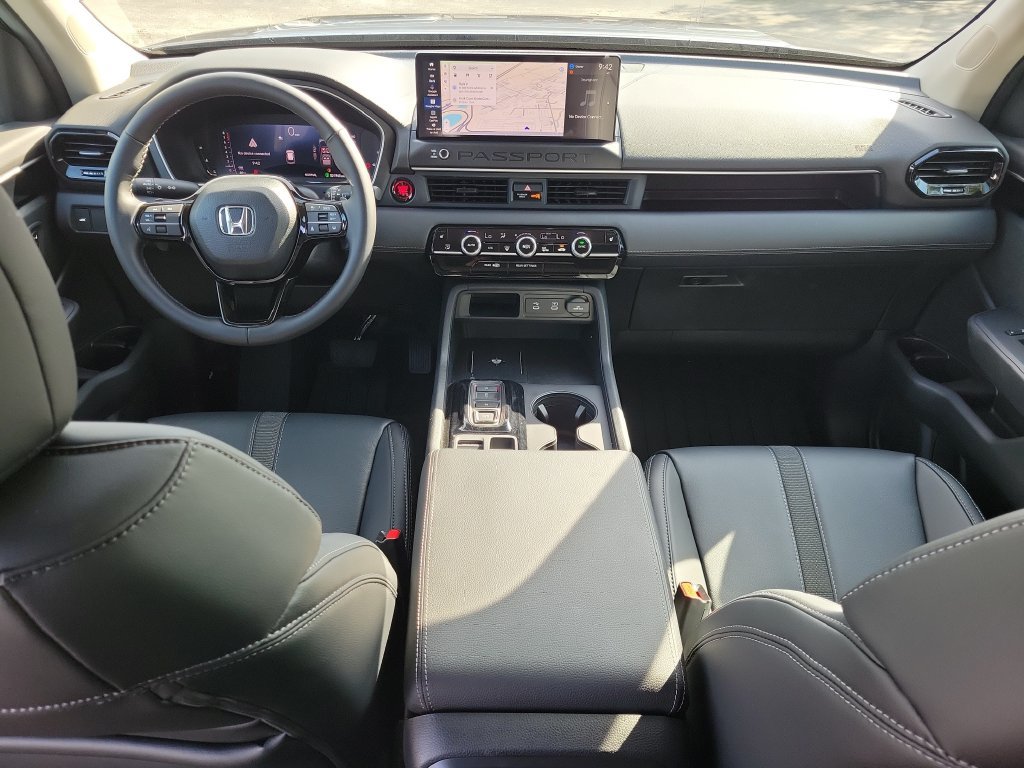 Certified 2026 Honda Passport RTL image 18