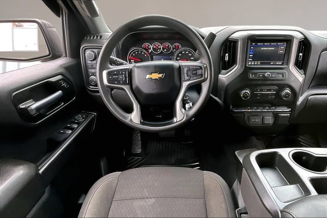 Used 2022 Chevrolet Silverado 1500 Custom w/ Safety Confidence Package image 8