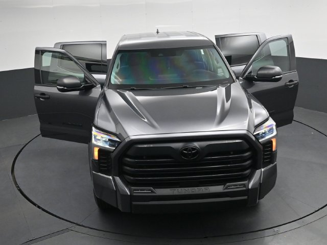 Used 2023 Toyota Tundra SR5 w/ SR5 Convenience Package AWD/4WD image 29