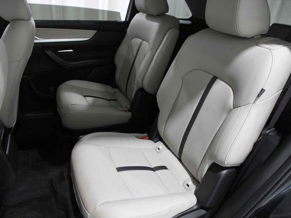 Used 2025 MAZDA CX-90 Plug-In Hybrid w/Premium Sport image 19