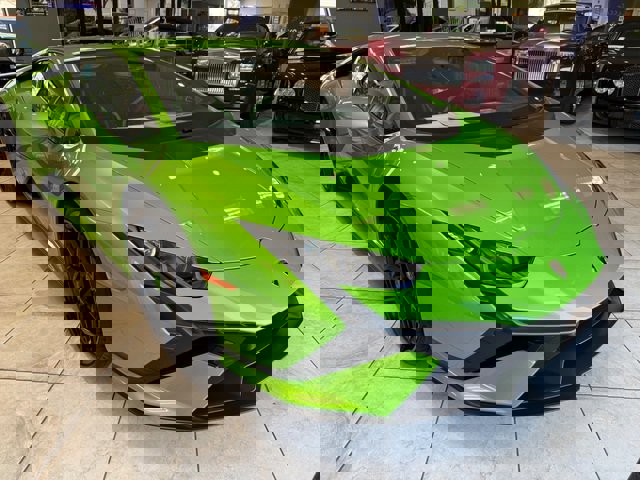 Used 2023 Lamborghini Huracan Tecnica image 5