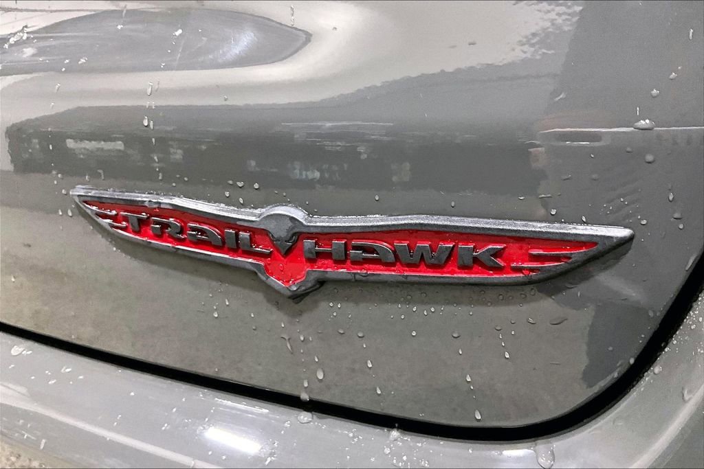 Used 2022 Jeep Compass Trailhawk image 24