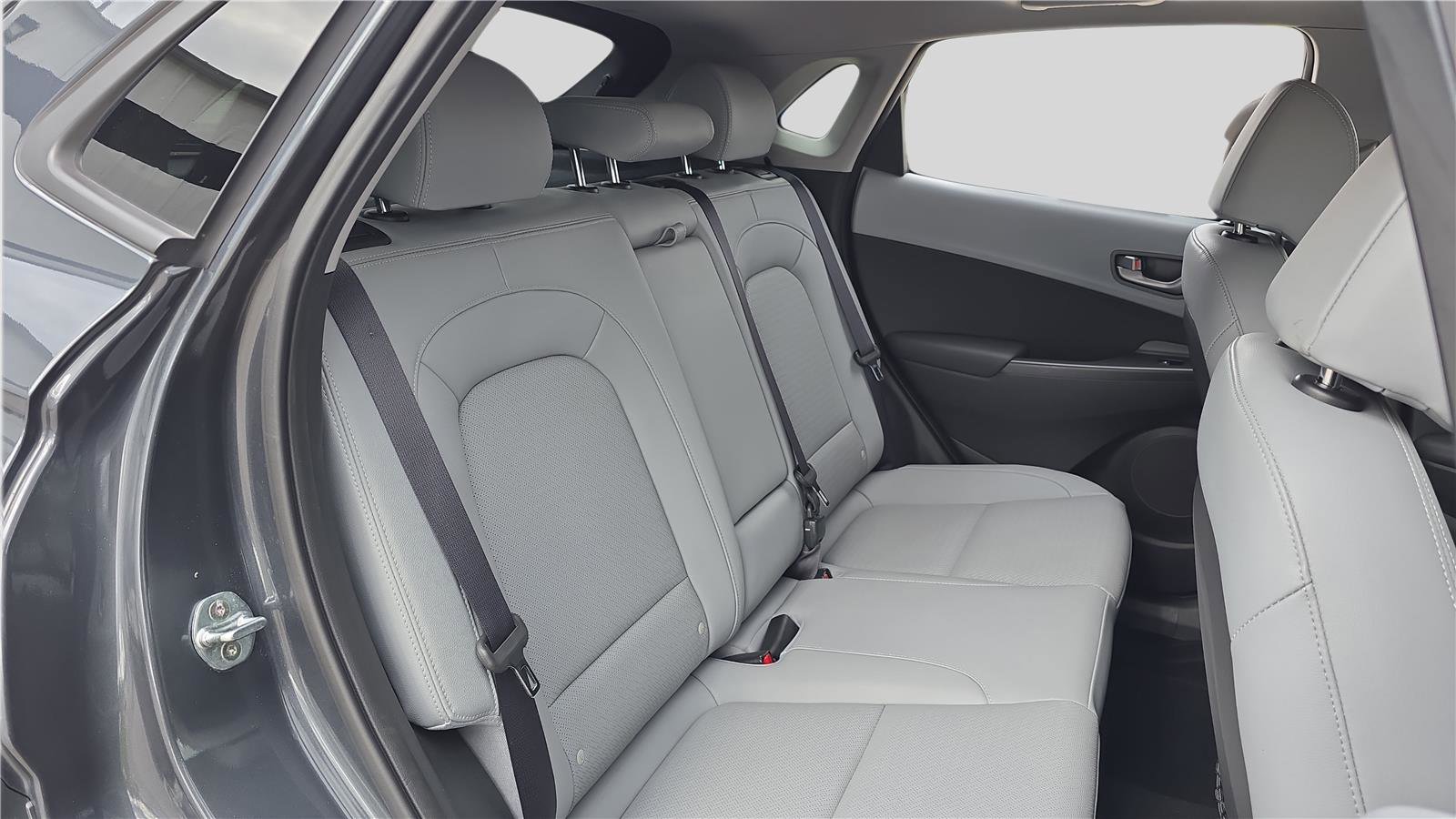 Used 2021 Hyundai Kona Ultimate AWD/4WD image 17