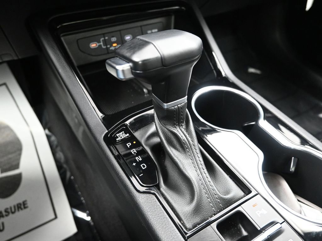 Certified 2026 Kia K5 GT FWD image 23