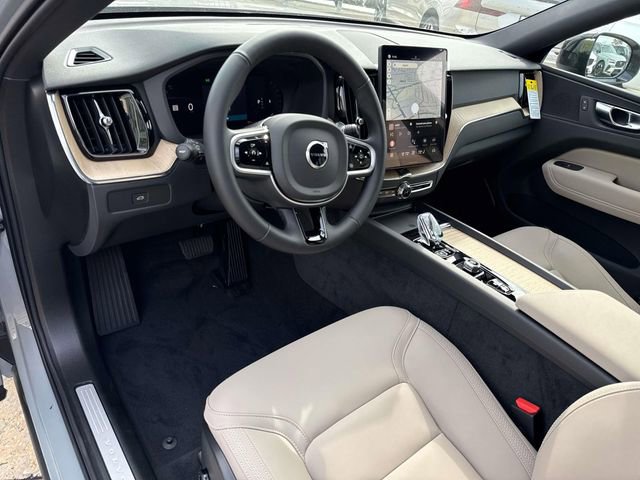 New 2026 Volvo XC60 B5 Plus w/ Climate Package image 23