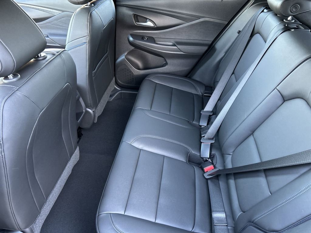 New 2026 Buick Envista Sport Touring image 24