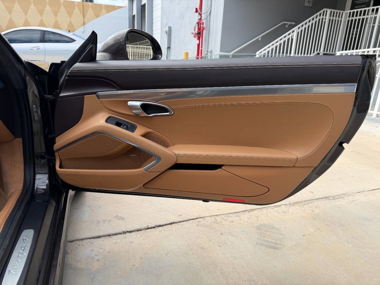 Used 2015 Porsche 911 Targa 4 AWD/4WD image 19