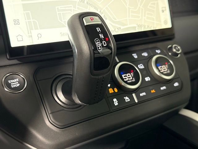 New 2026 Land Rover Defender 110 X-Dynamic SE AWD/4WD image 20