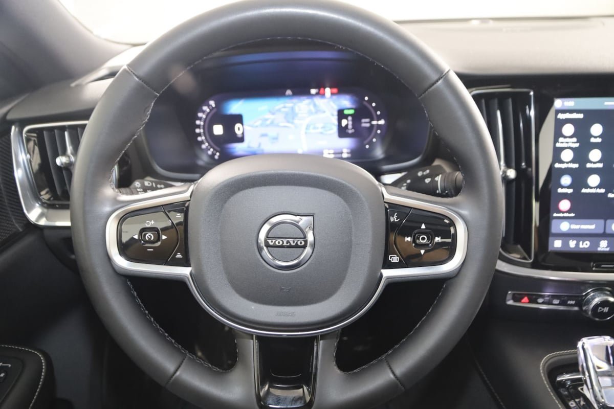 Used 2024 Volvo S60 T8 Plus AWD/4WD image 35