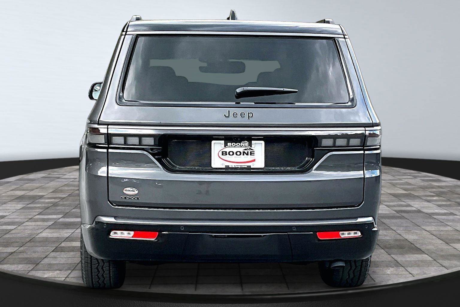 New 2026 Jeep Grand Wagoneer 4WD image 4