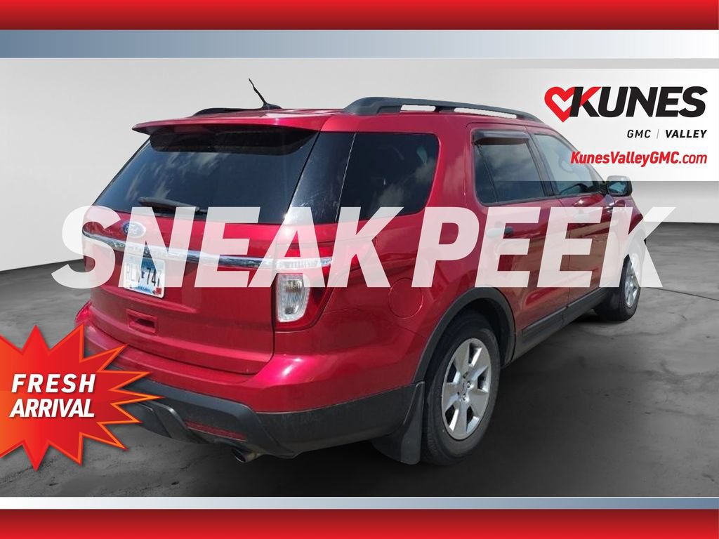 Used 2012 Ford Explorer FWD w/ Class III Trailer Tow Pkg image 4