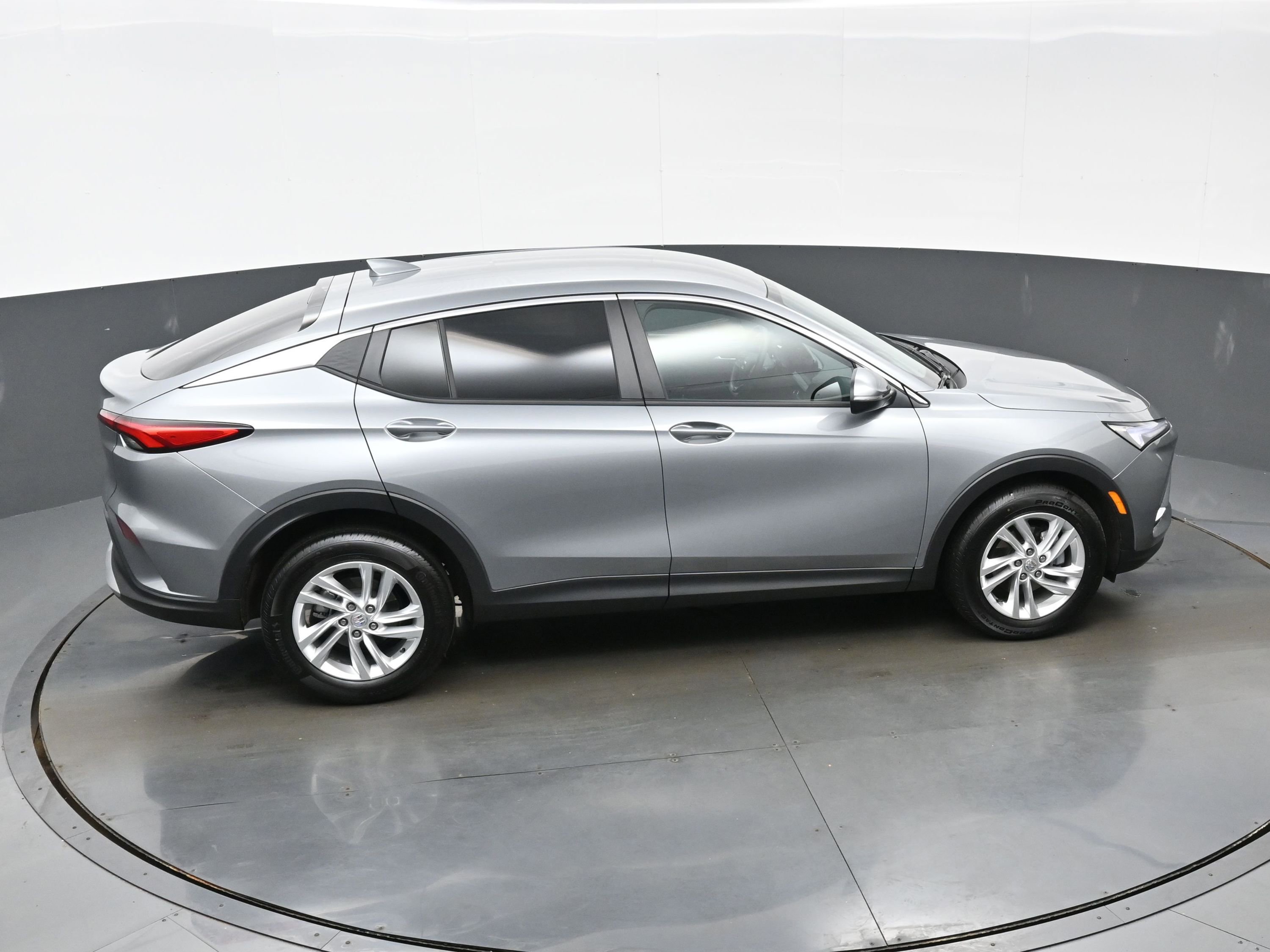 Used 2025 Buick Envista Preferred w/ Convenience II Package image 37