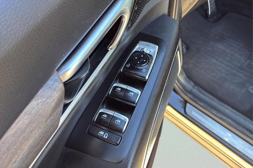 Used 2021 Kia Telluride SX w/ SX Prestige Package AWD/4WD image 12