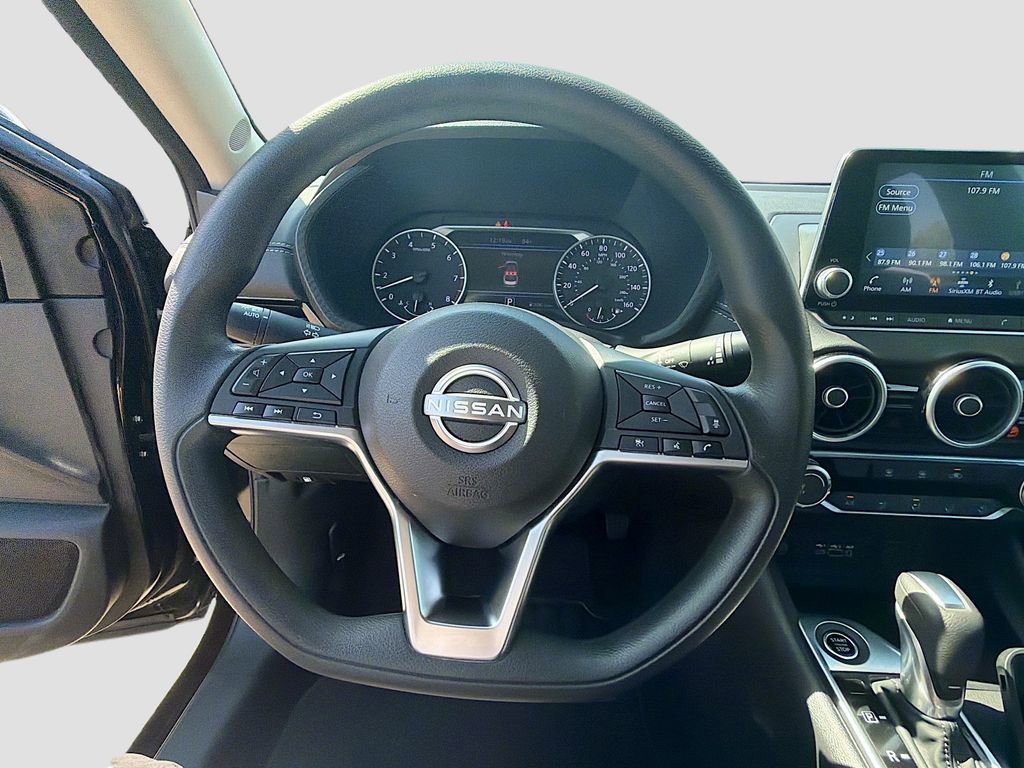 Used 2025 Nissan Sentra SV FWD image 35