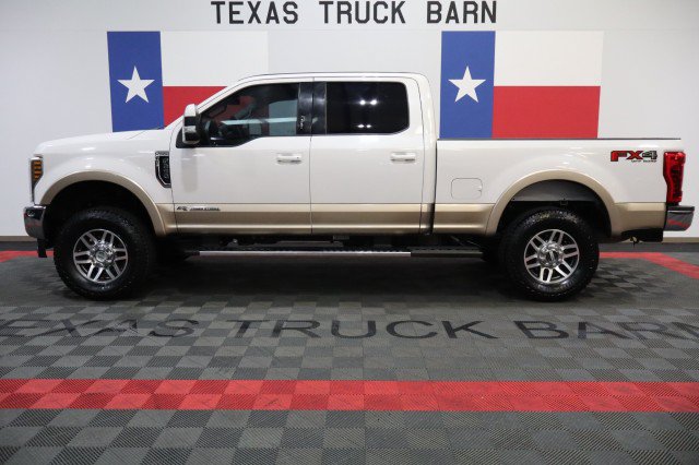 Used 2019 Ford F250 Lariat w/ Lariat Value Package AWD/4WD image 1